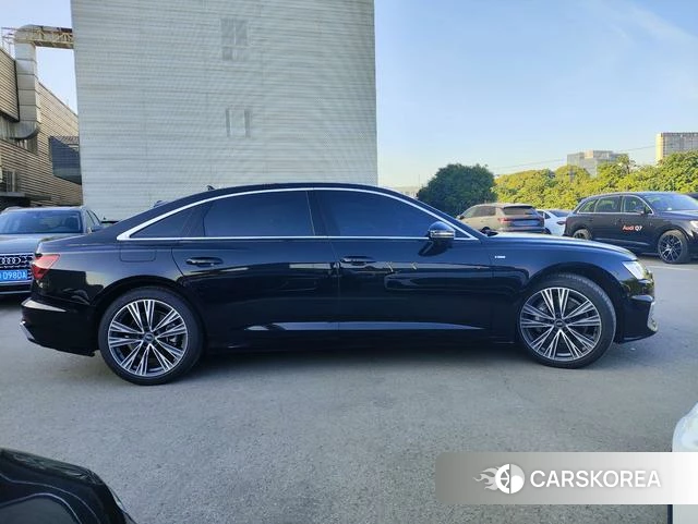Audi A6L 2025 Черный из Китая