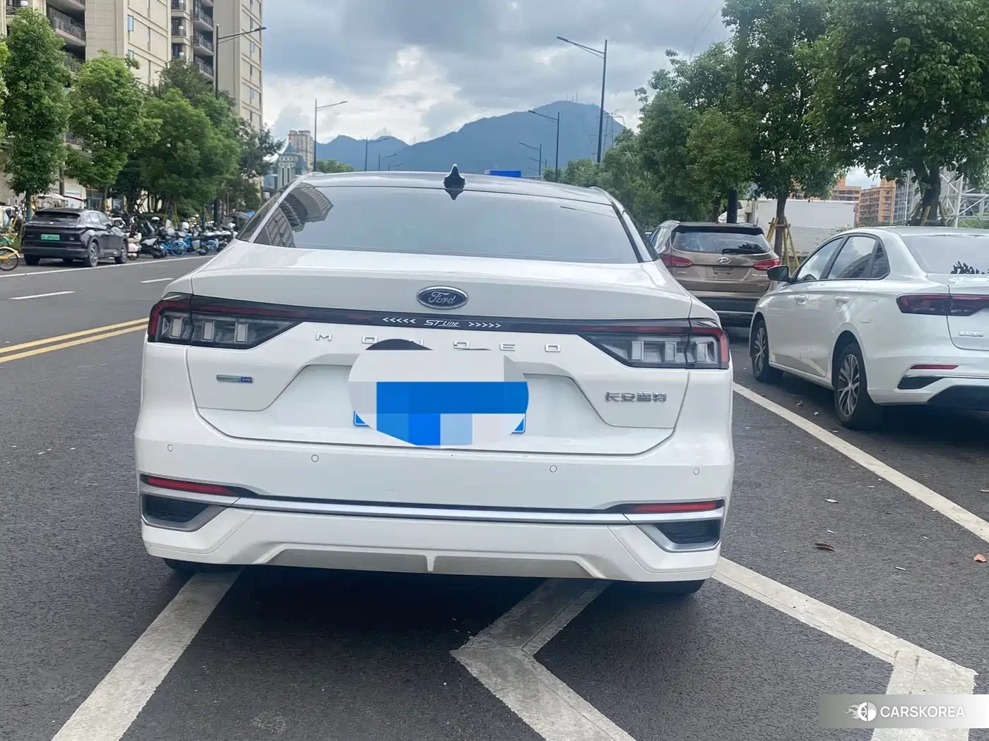 Ford Mondeo 2022 Белый из Китая