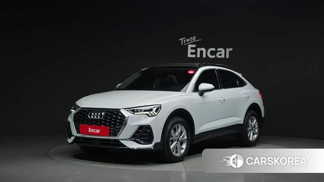 Audi Q3 (F3) 2022 Белый из Кореи