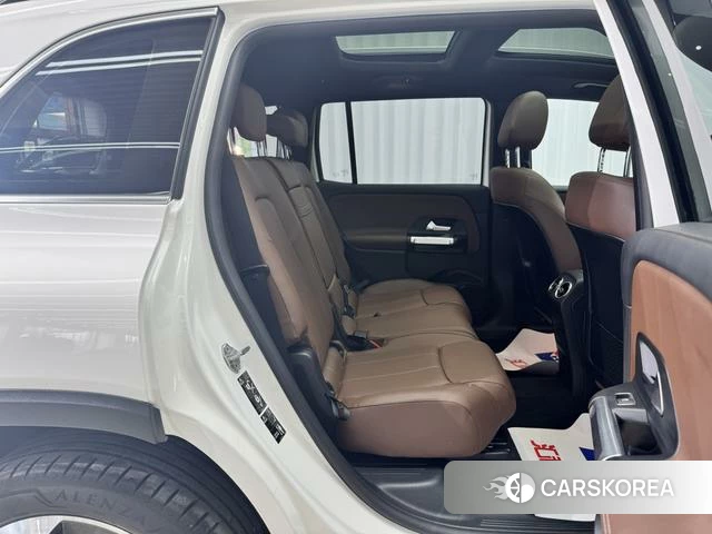 Mercedes-Benz GLB 2022 Белый из Китая