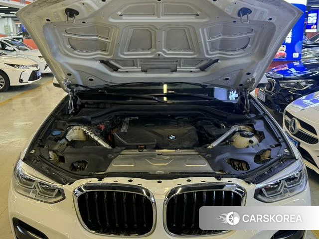 BMW X4 2021 Белый из Китая