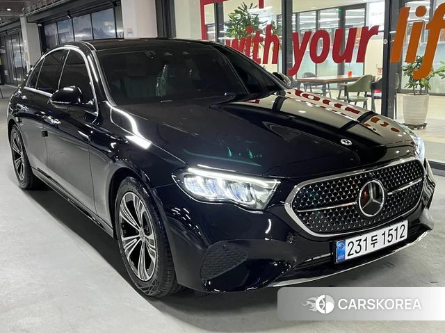 Mercedes-Benz E-Class W214 2025 Черный из Кореи