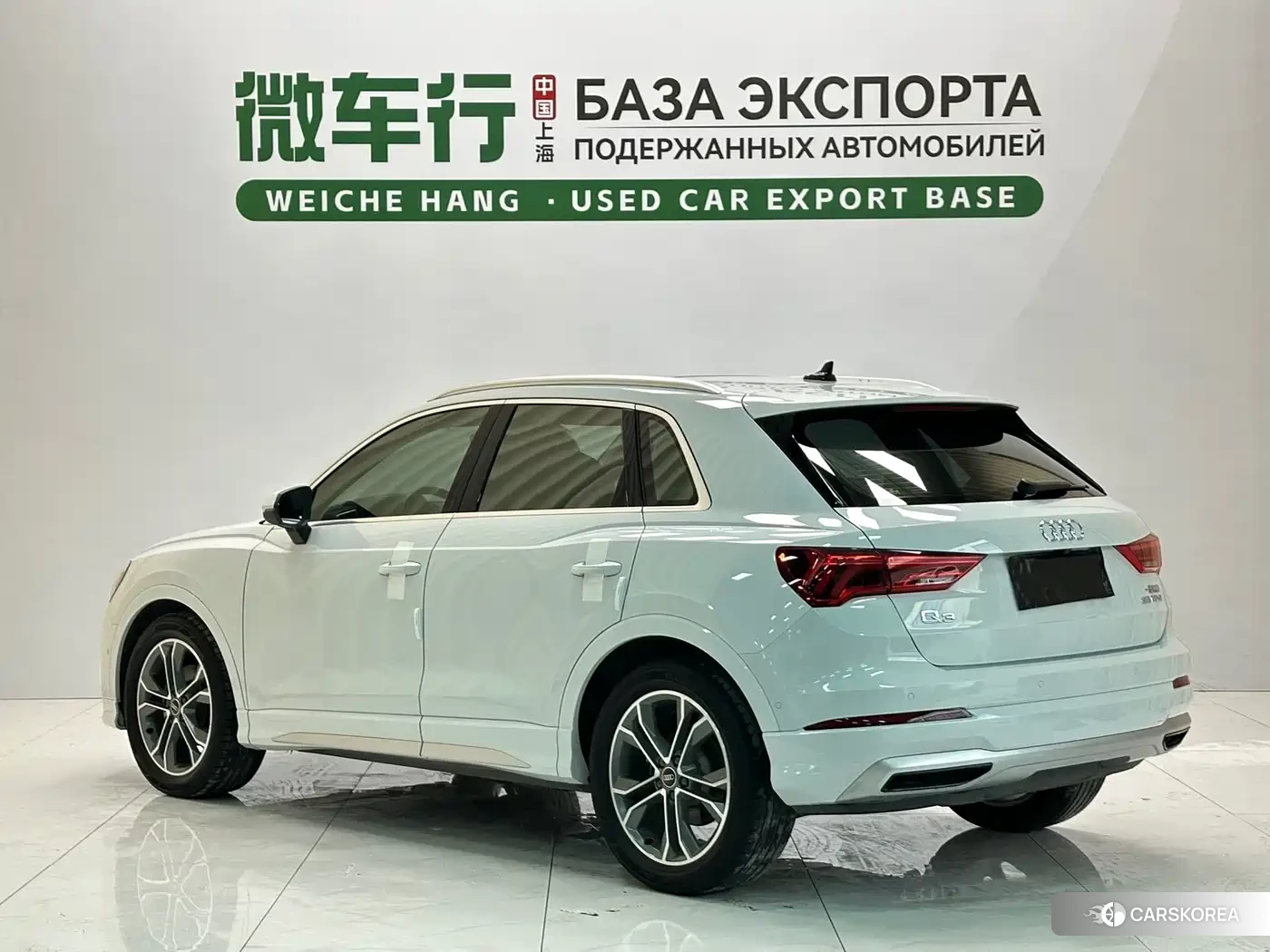 Audi Q3 2023 Белый из Китая