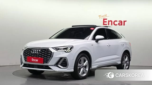 Audi Q3 (F3) 2023 Белый из Кореи