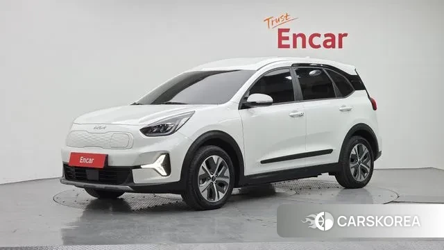 Kia Niro Plus 2022 Белый из Кореи