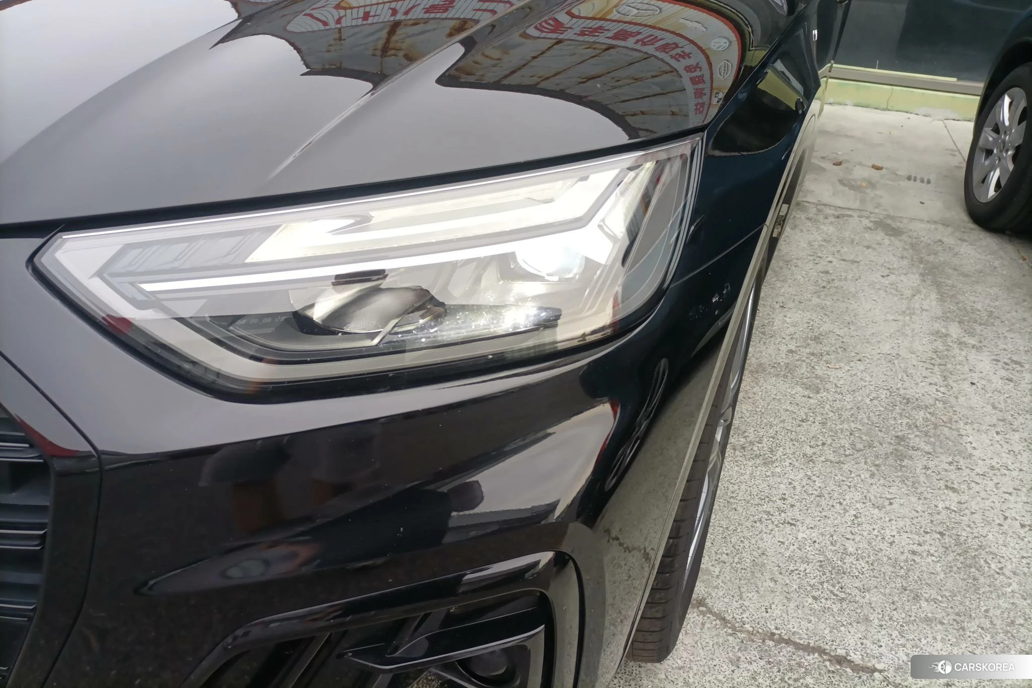 Audi Q5L 2021 Черный из Китая