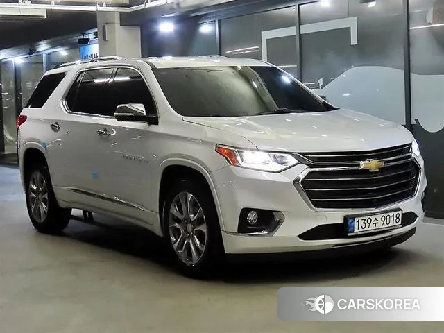 Chevrolet (GM Daewoo) Traverse 2021 Белый из Кореи