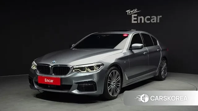 BMW 5 Series (G30) 2019 Светло-серебряный цвет из Кореи