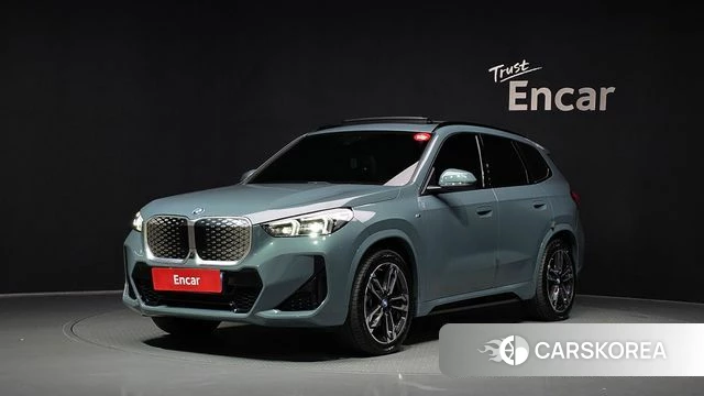 BMW iX1 (U11) 2025 Синий нефрит из Кореи