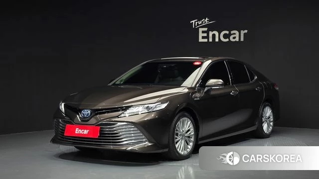 Toyota Camry (XV70) 2018 Коричневый из Кореи