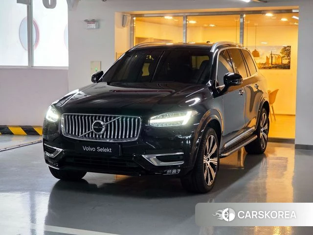 Volvo XC90 second Generation 2021 Черный из Кореи