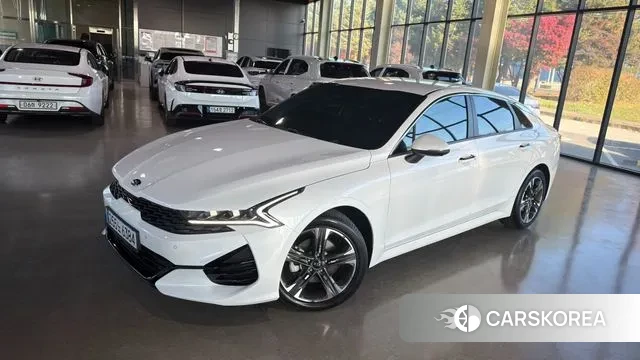 Kia K5 3rd generation 2021 Белый из Кореи