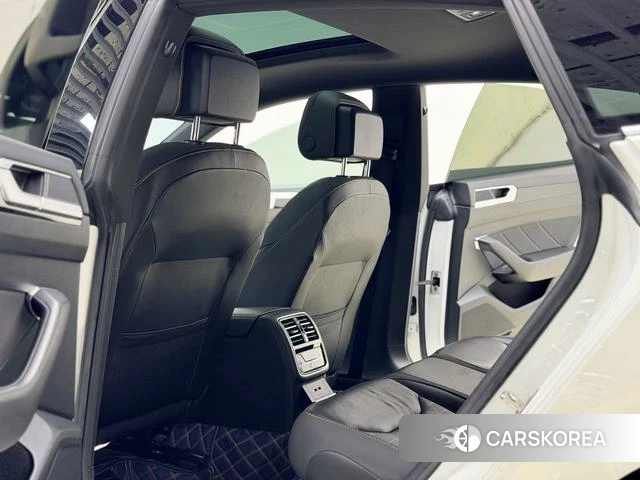 Volkswagen CC 2021 Белый из Китая