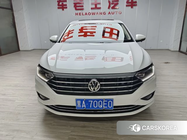 Volkswagen Sagitar 2022 Белый из Китая