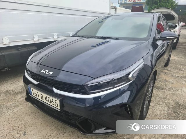 Kia The New K3 2nd generation 2024 Синий из Кореи