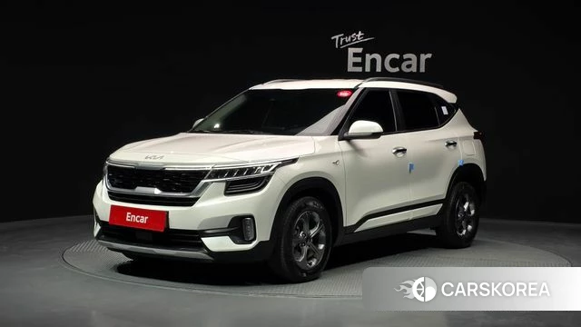 Kia Seltos 2022 Белый из Кореи