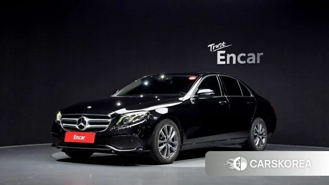Mercedes-Benz E-Class W213 2019 Черный из Кореи