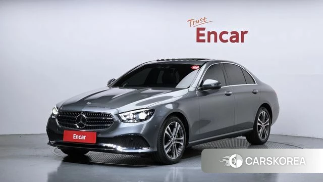 Mercedes-Benz E-Class W213 2021 Серый из Кореи