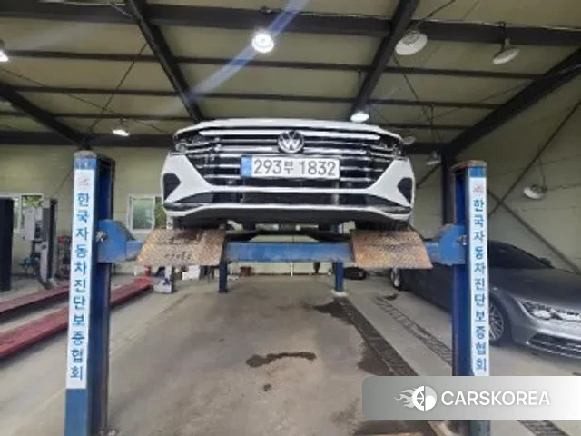 Volkswagen Arteon 2022 Белый из Кореи