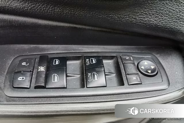 Jeep Free light 2019 Белый из Китая
