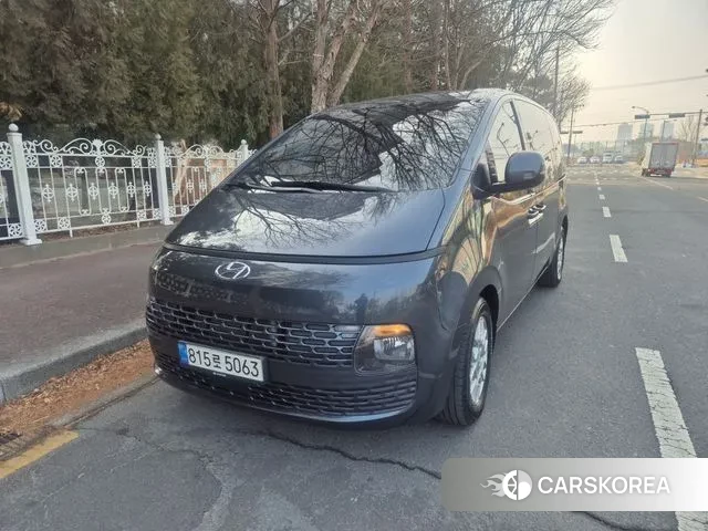 Hyundai Staria 2022 Серый из Кореи