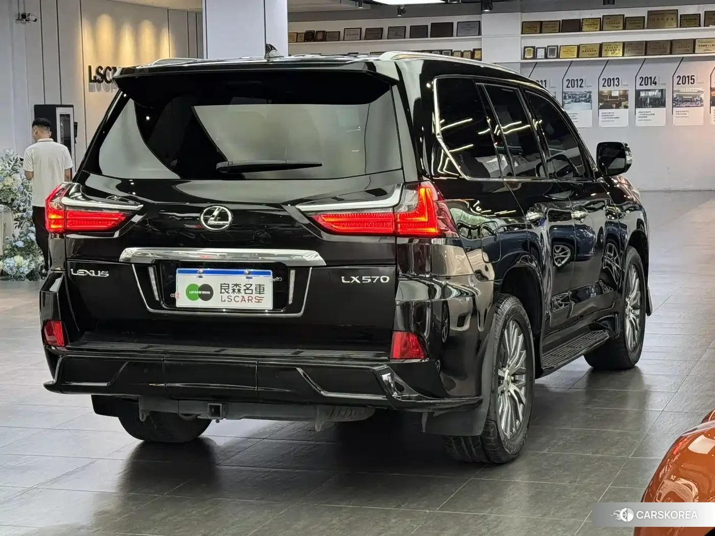 Lexus LX 2019 Черный из Китая