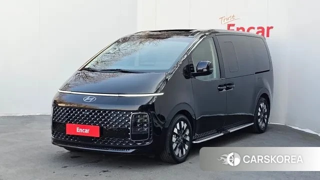Hyundai Staria 2022 Черный из Кореи