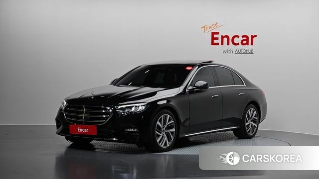 Mercedes-Benz E-Class W214 2024 Черный из Кореи