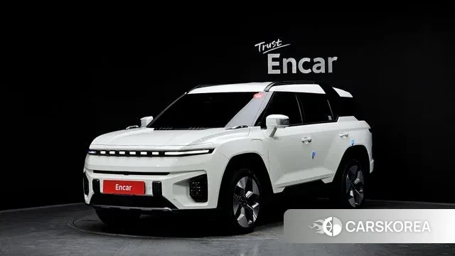 Ssangyong Torres EVX 2023 Белый из Кореи