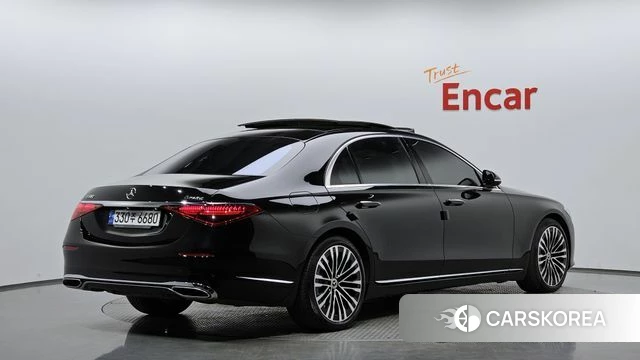 Mercedes-Benz S-Class W223 2023 Черный из Кореи