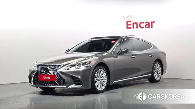 Lexus LS500 5th generation 2018 Песочный из Кореи