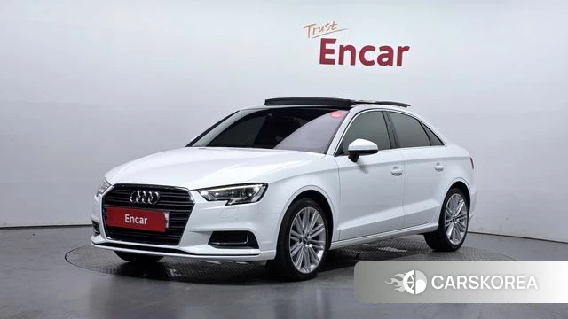 Audi New A3 2018 Белый из Кореи