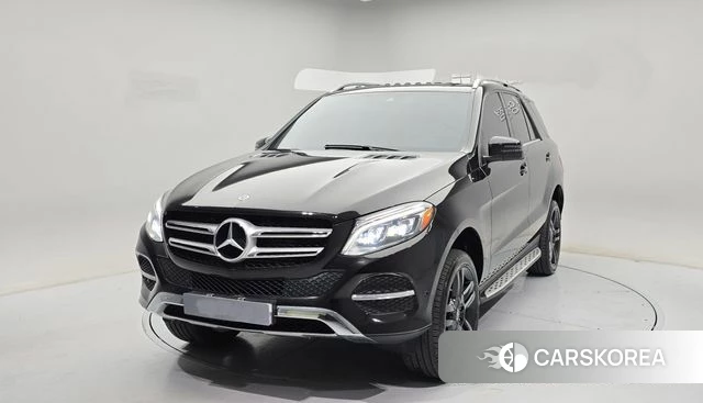 Mercedes-Benz GLE - Class W166 2018 Черный из Кореи