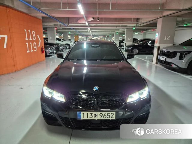 BMW 3 Series (G20) 2022 Черный из Кореи