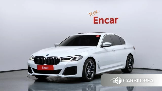 BMW 5 Series (G30) 2023 Белый из Кореи