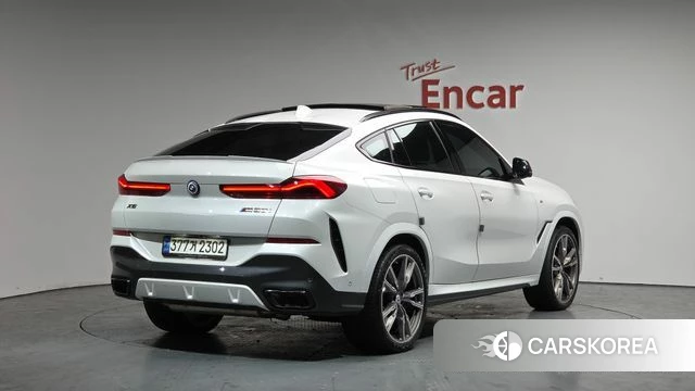 BMW X6 (G06) 2023 Белый из Кореи