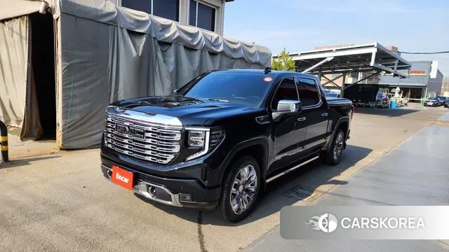 GMC Sierra 2024 Черный из Кореи