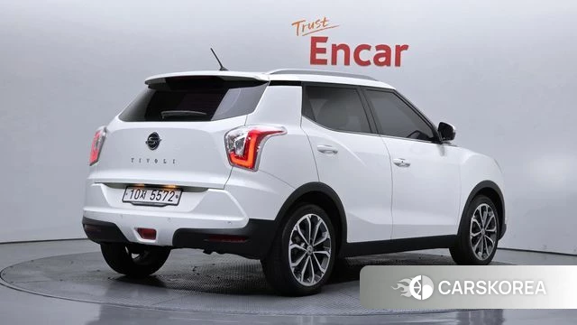 Ssangyong Tivoli Armor 2018 Белый из Кореи
