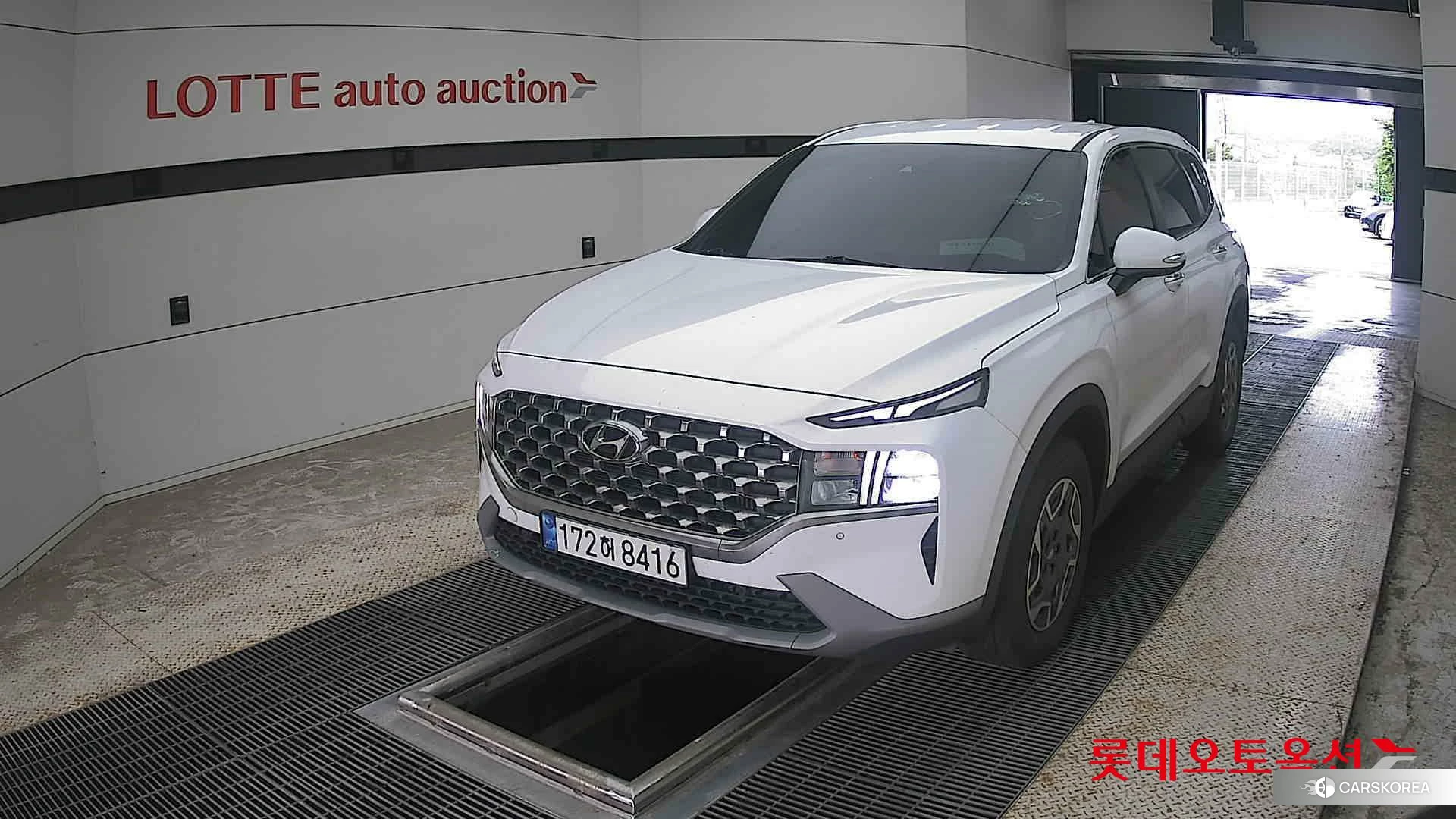 Hyundai Santa Fe Hybrid 2023 Creamy White Pearl (optional) из Кореи