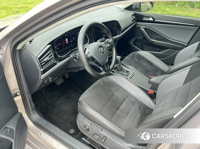 Volkswagen Sagitar 2021 Шампань из Китая