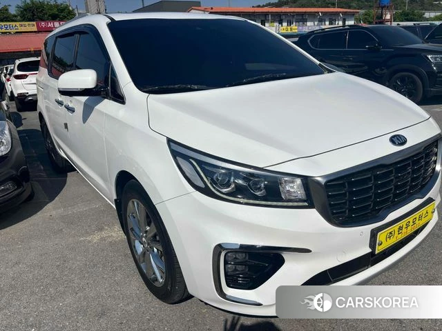 Kia The New Carnival 2018 Белый из Кореи