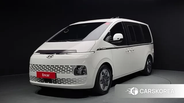 Hyundai Staria 2022 Белый из Кореи