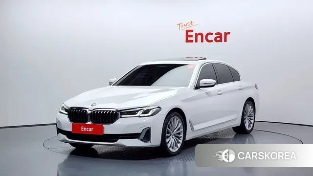 BMW 5 Series (G30) 2023 Белый из Кореи