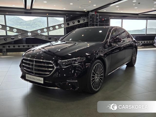 Mercedes-Benz E-Class W214 2025 Черный из Кореи