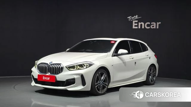 BMW 1 Series (F40) 2021 Белый из Кореи