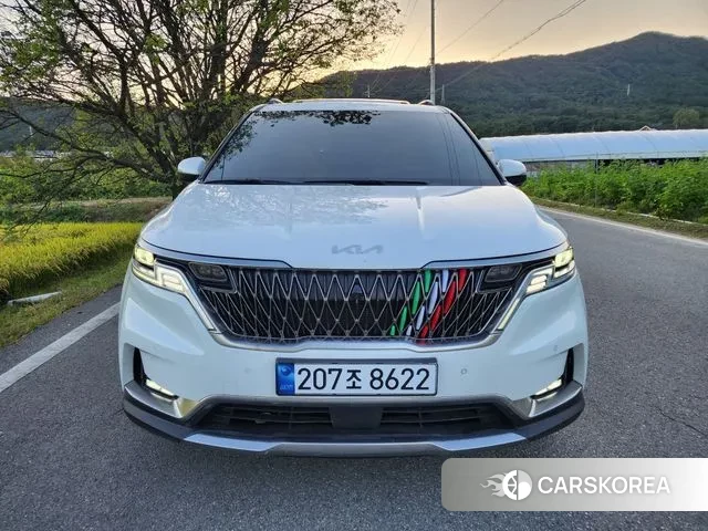 Kia Carnival 4th generation 2023 Белый из Кореи
