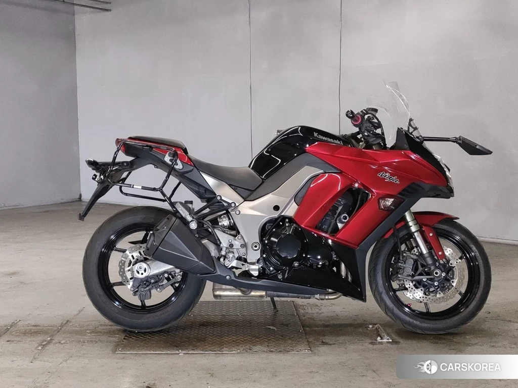 Проданный Kawasaki NINJA 1000 2010 из Японии