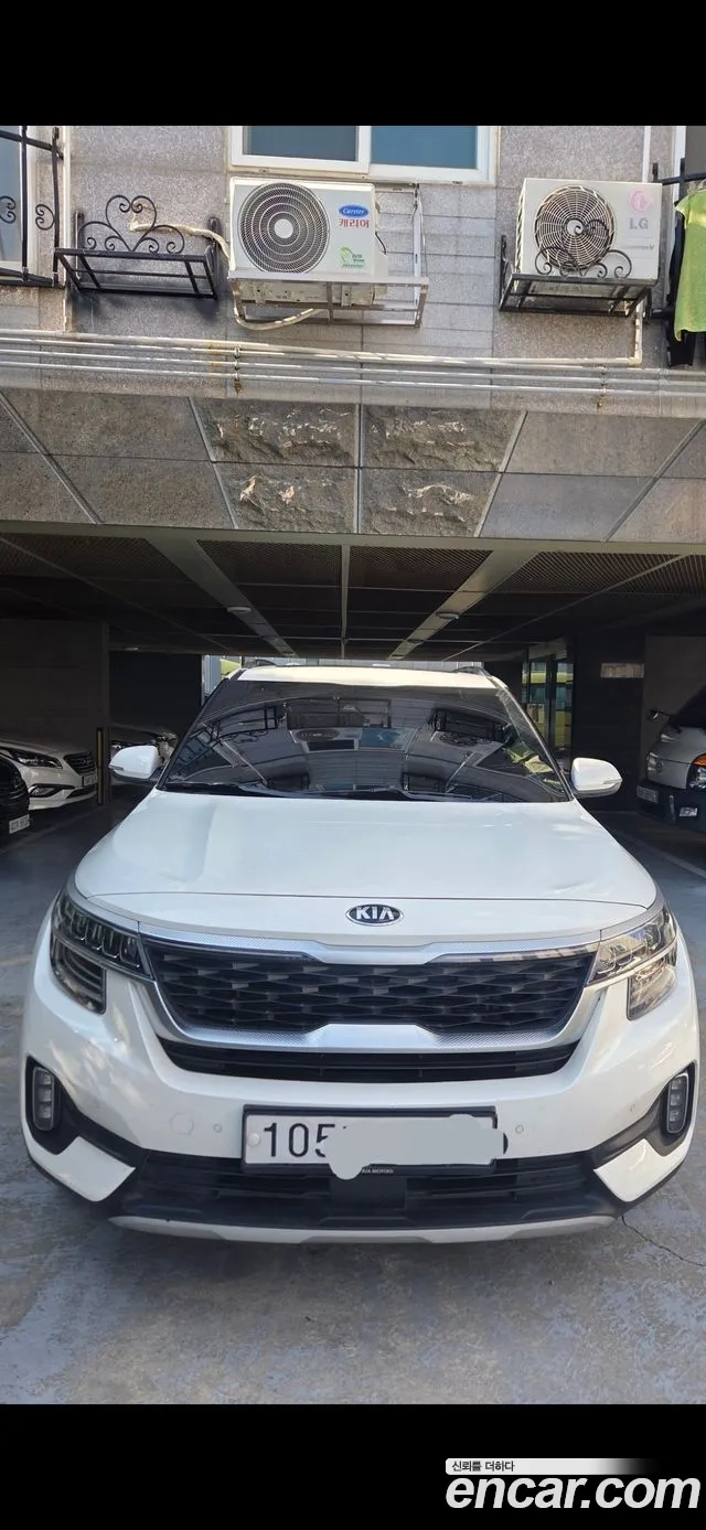 Kia Seltos 2020 Белый из Кореи