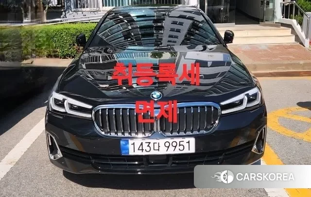 BMW 5 Series (G30) 2023 Черный из Кореи