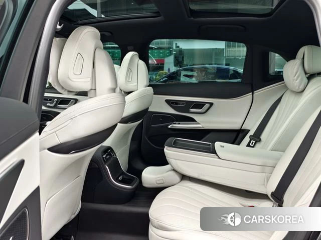 Mercedes-Benz E-class 2024 Черный из Китая